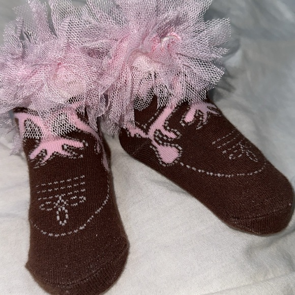 Mudpie Cowgirl Booties - Brown Boot Socks with Pink Tulle 💕 New Without Tags - Picture 1 of 6